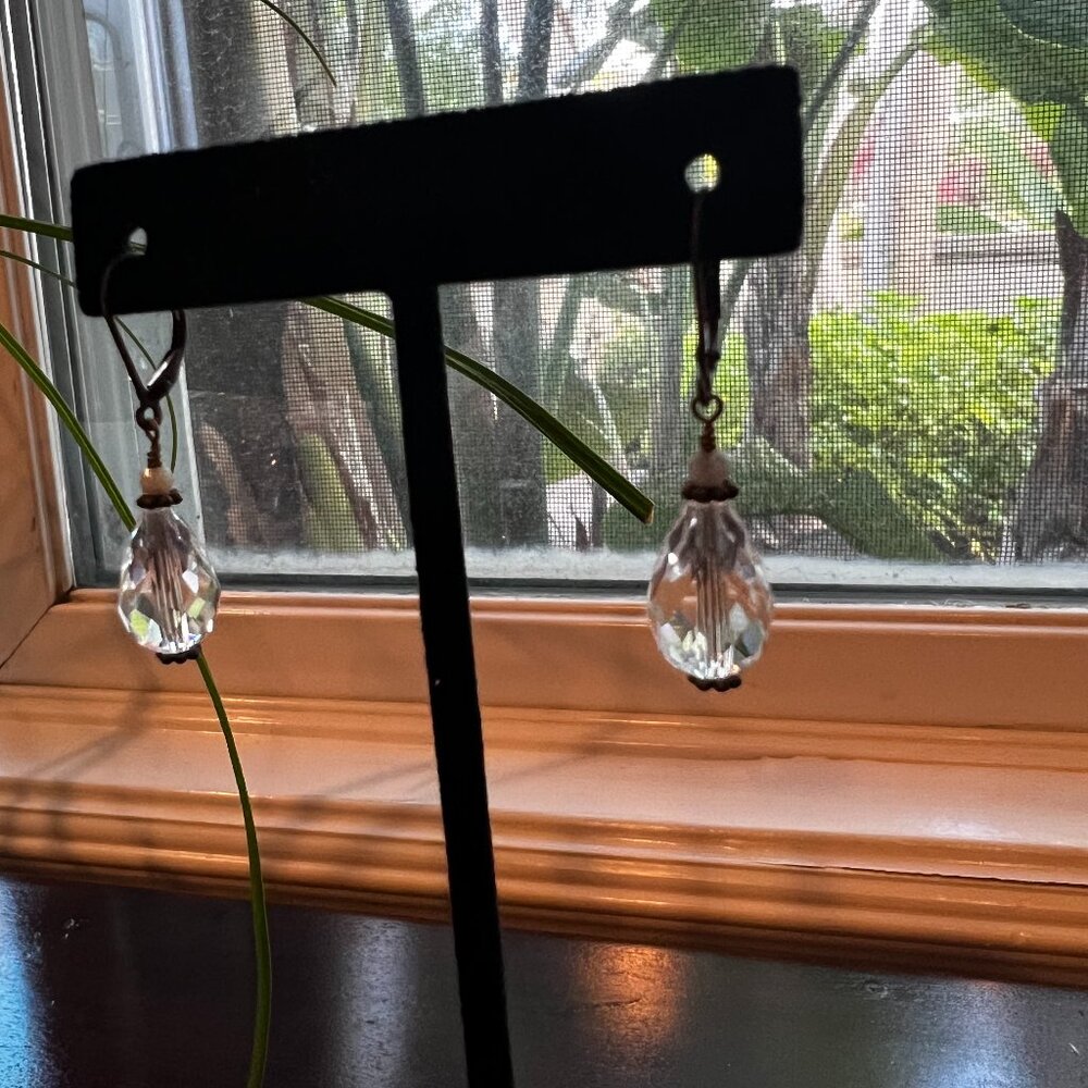 Crystal drop earrings